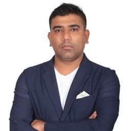 Rhishendra Giri (Suresh)